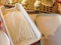 -遇东北林区铁锅炖(南开店)