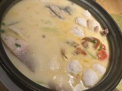 -吴越荣记苏州菜·松鼠桂鱼 100% 活鱼现做(月光码头店)