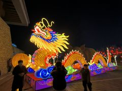 -淄博花灯齐彩城