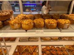 -好利来(上海长宁龙之梦店)