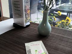 -荷风细雨·中国茶宴(碧云店)