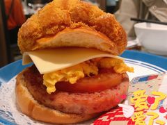 广州首创Big Men菠萝包-敏华冰厅(天河城店)