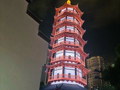 -绳金塔