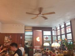 -银米·云南传统过桥米线(双廊黑金冠店)