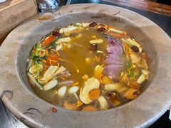 -抚仙湖生态石锅鱼野生菌(告庄店)