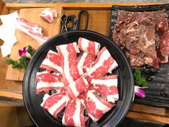 -唯成•韩国炭火烤肉 유성고기