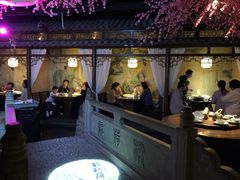 -韵秋荷(宝山龙湖天街店)