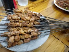 烤肉串-何记酿皮店(西流湾店)