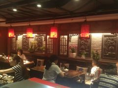 -张氏宽窄巷成都名小吃(茂业百货华强北店)