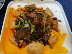-伊带伊路新疆美食府(呼家楼店)