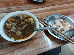 -老字号贾家肉丸糊辣汤(光明巷店)
