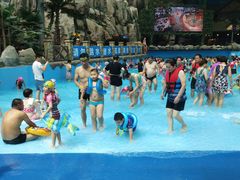 -青岛东方影都融创水世界