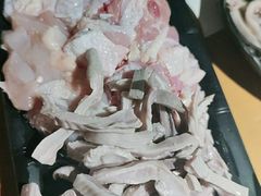 -洪氏嗨捞·广东猪肚鸡·椰子鸡火锅(西咸万象城店)