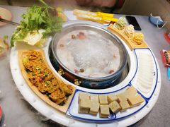 -羊来顺冰煮鲜羊 铁锅烀羊肉(中央大街店)