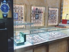 -亨得利名表服务中心(上海湾店)