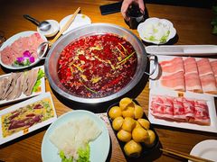 麻辣锅底-佬土鹅肠火锅(解放路店)