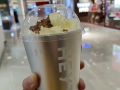 -喜茶(青岛金狮广场店)