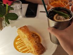 -静香HOUSE·全时段融合餐厅(七星欢乐颂店)