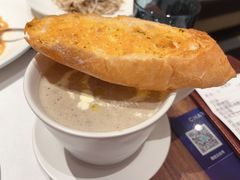 -港丽餐厅(正大店)