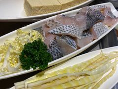 -海底捞火锅(海宁路店)