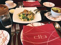 -db Bistro & Oyster Bar by Daniel Boulud(滨海湾金沙店)