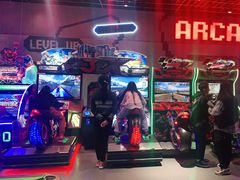 -世代星球·保龄球·镭战真人CS·团建(杨浦店)