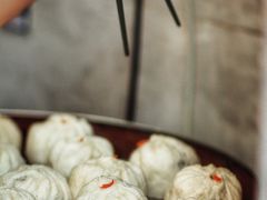 -李与白包子铺(桐梓林店)