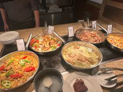 -大中华希尔顿酒店-念自助餐·嗨啤·小龙虾