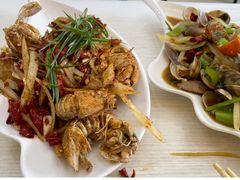 -覃记海鲜美食餐厅