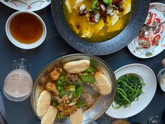 -江宴渔村·鱼鲜土菜(紫荆广场店)