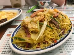星洲炒粉-小龍鳳餐室(番禺路店)