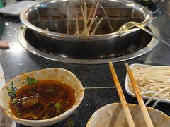 -邓莽子老火锅(中兴路总店)