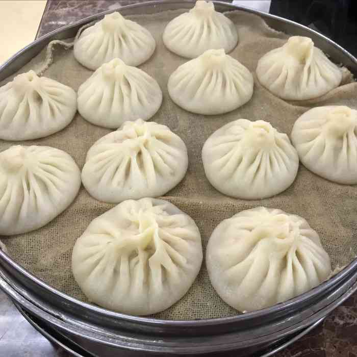 第一楼(东四北大街店)-"走到东四饿了 看见总念叨的第一楼 就.