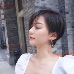-名发世家烫染