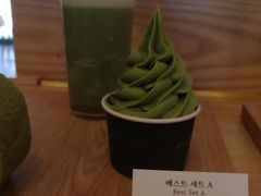 -雪绿茶博物馆