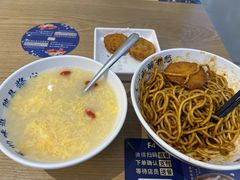 武汉热干面-文叔·湖北名小吃·小龙虾(华强北店)