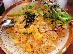 南阳海鲜炒饭-犀牛家猪排