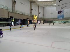 -冰纷万象滑冰场(深圳万象城店)