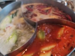 -牛德亨臻牛潮汕火锅(万邦时代店)