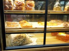 面包甜点陈列柜-飘香心语(官亭路店)