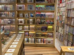 -猫的天空之城概念书店(杭州南宋御街店)