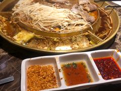 -猪啊牛呀羊啊铜盘烤肉(正大广场店)