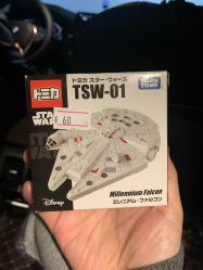 -逝水玩具折扣店