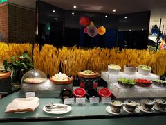 -唐拉雅秀酒店-西锦汇空中BBQ·思创餐厅