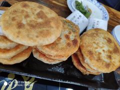 芹菜馅饼-牛庄高晓山风味馅饼城(海城店)