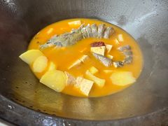 -老刘生态大鱼坊铁锅炖鱼(赛马场店)