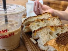 香草奶酪佛卡夏-佐敦面包铺·JORDAN BAKERY