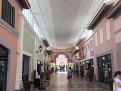 -佛罗伦萨小镇广佛名品奥特莱斯(疏港路店)