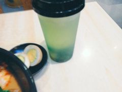 -桂在香知桂林米粉(红博中央公园店)