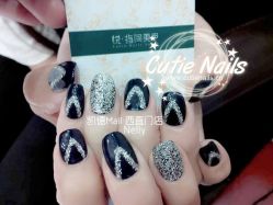 399443367_副本-悦指间美甲美睫